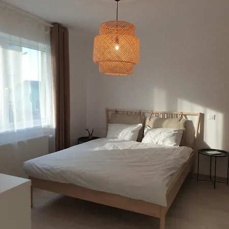 Апартаменти Life Coresi